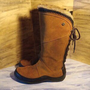The North Face Ivory Boots Woman size 9